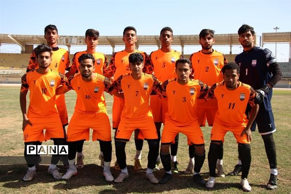 چهارمین روز مسابقات کشوری فوتبال پسران در آبادان
