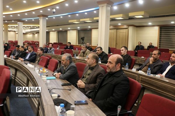 جلسه شورای معاونان آموزش و پرورش قم با حضور وزیر آموزش و پرورش