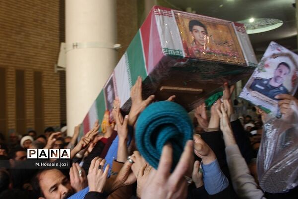 مراسم تشییع پیکر پاک شهید علیرضا بادرام