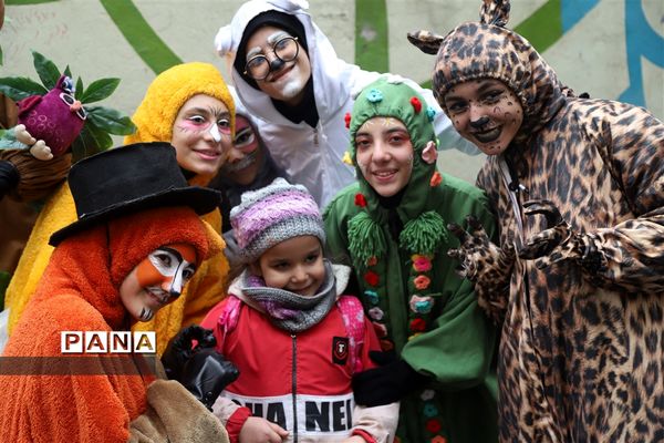 کاروان شادی؛ اختتامیه جشنواره ملی تئاتر درسی در منطقه ۱۰ تهران