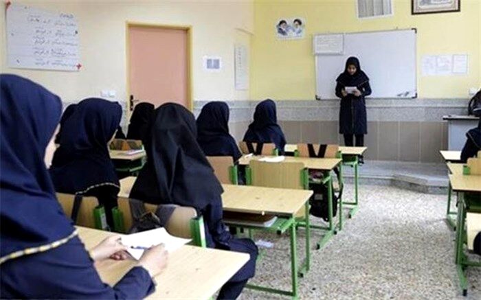 معلمان، مسئول ایجاد انگیزه و نشاط در دانش‌آموزان هستند