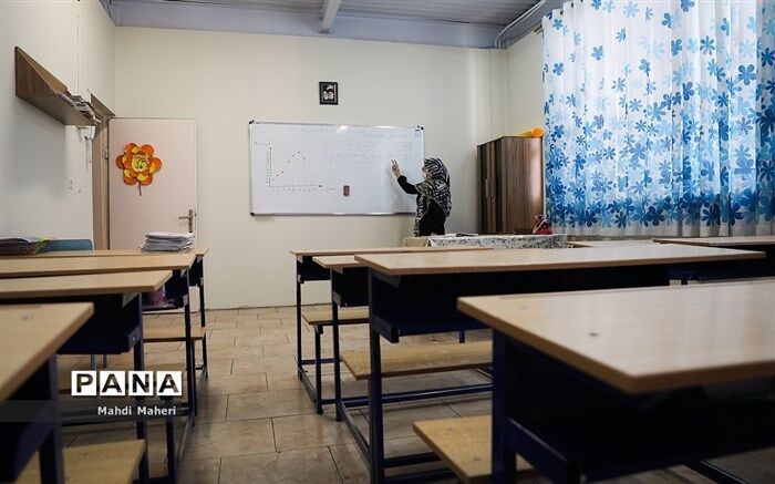آموزش غیرحضوری نمی‌تواند تمامی نیازهای آموزشی کشور را برطرف کند
