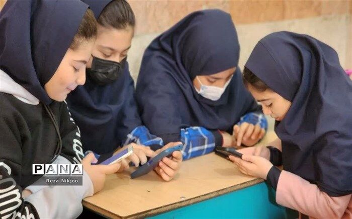 استقبال بی‌‌نظیر دانش‌آموزان بهارستانی از طرح شایستگی‌های دیجیتال