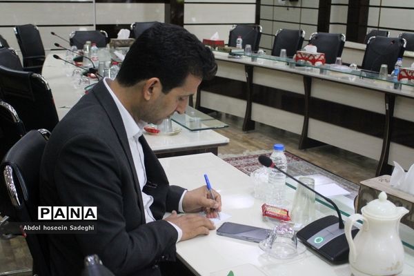 کار گروه ترویج فرهنگ ایثار و شهادت اداره کل آموزش و پرورش استان بوشهر