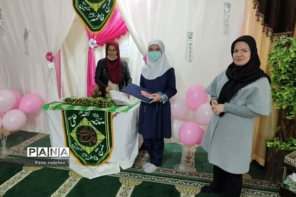 جشن عید مبعث در مدرسه شهدای کریتون یک و ۲ رودهن