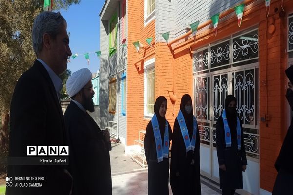 بازدید نمایند ترشیز از دبیرستان های دخترانه کاشمر