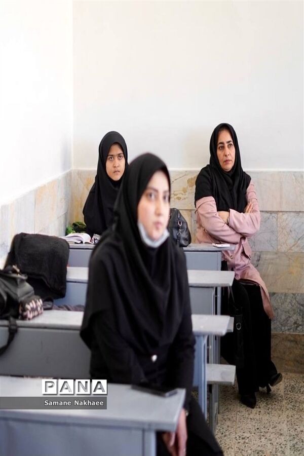 بازدید نمایند ترشیز از دبیرستان های دخترانه کاشمر