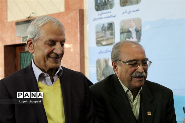 اکران ۱۰ مستند تلویزیونی خیرین مدرسه ساز شهر تهران