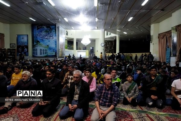 اولین روز از اردوی دانش‌آموزان زیارت اولی شهرستان‌های تهران