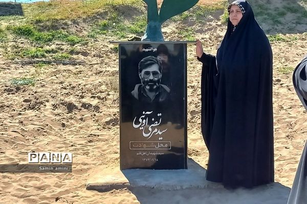 حضور دانش‌آموزان دختر رودهن در اردوگاه شهید  رستگار در اردوی راهیان نور