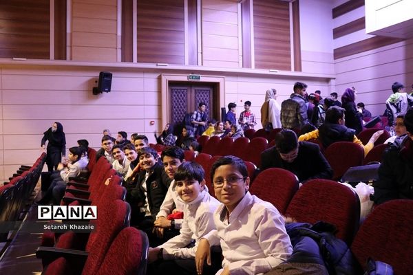 چهل و یکمین جشنواره فرهنگی هنری ناحیه 6 مشهد