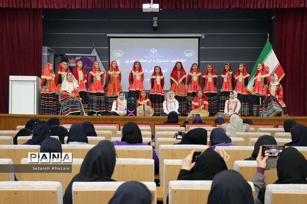 چهل و یکمین جشنواره فرهنگی هنری ناحیه 6 مشهد