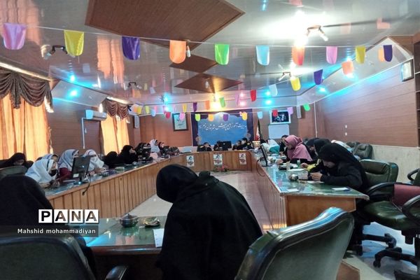 جلسه توجیهی مسابقات قرآن، عترت و نماز دانش‌آموزان برگزیده شهرستان خرّم بید