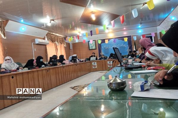 جلسه توجیهی مسابقات قرآن، عترت و نماز دانش‌آموزان برگزیده شهرستان خرّم بید