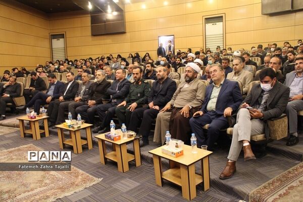 همایش فرهنگیان انقلابی استان سمنان