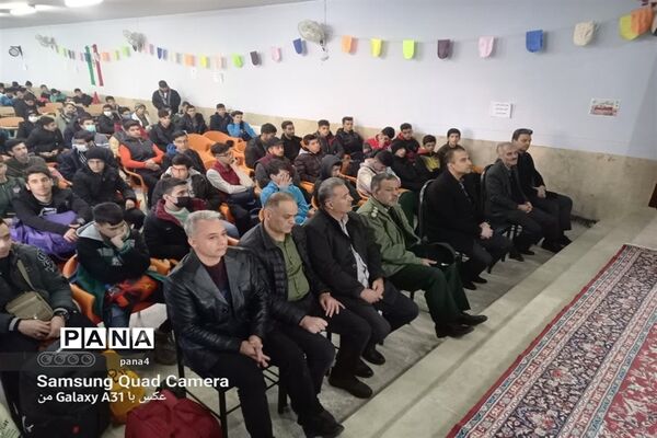 اعزام دومین گروه دانش‌آموزان منطقه4 به اردوی راهیان نور