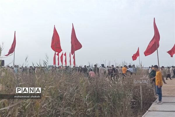 حضور دانش‌آموزان پسر دبیرستانی ناحیه 3 در راهیان نور دانش‌آموزی