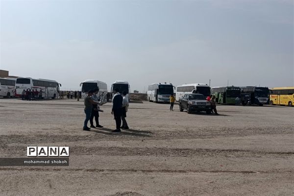 حضور دانش‌آموزان پسر دبیرستانی ناحیه 3 در راهیان نور دانش‌آموزی