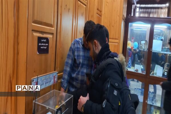برگزاری اردوی دانش‌آموزان دبیرستان شمس تبریزی نظرآباد از موزه و برج طغرل