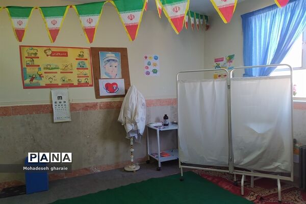 افتتاح اتاق بهداشت در مدرسه نوشین بختیاری بخش جوادآباد