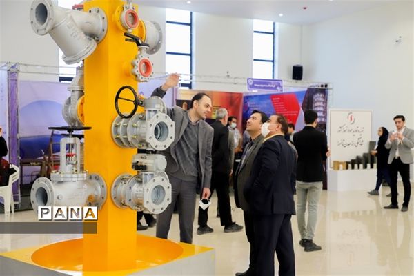 افتتاح نمایشگاه تخصصی صنعت آب در دانشگاه بیرجند