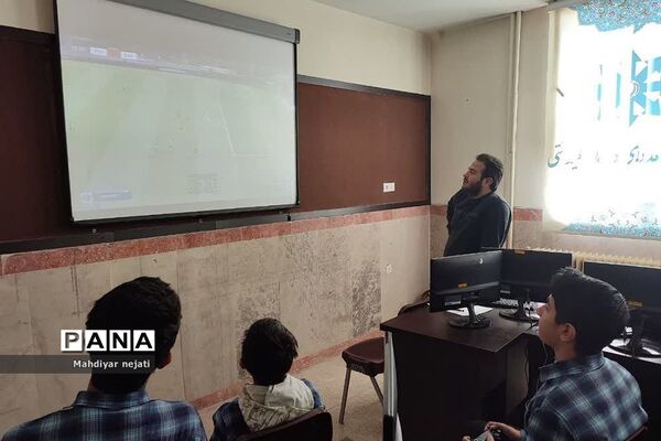 برگزاری جام مسابقات دیجیتالی با عنوان جانبازان پرافتخار در مدرسه شهید بهشتی رودهن