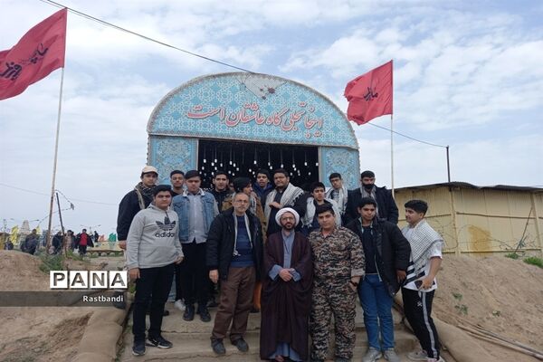 بازدید دانش‌آموزان منطقه ۱۳ از یادمان فتح‌المبین