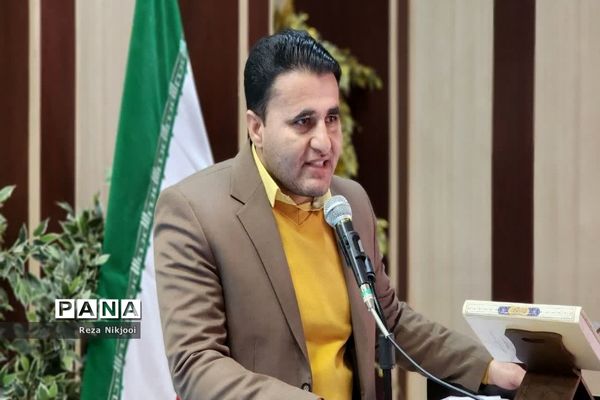 همایش تقدیر از رابطین سلامت و مربیان تربیت‌بدنی ناحیه یک بهارستان