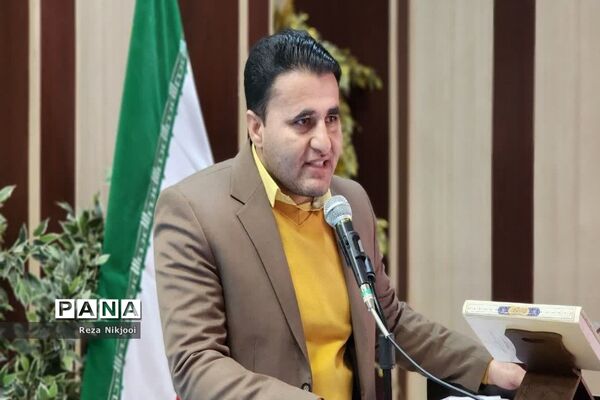 همایش تقدیر از رابطین سلامت و مربیان تربیت‌بدنی ناحیه یک بهارستان