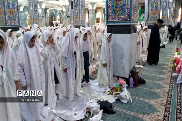 مراسم جشن تکلیف ۱۰۰۰ نفری در شوشتر