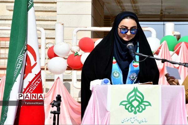 برگزاری مانور ۲۰۰۰ نفری تداوم انقلاب با یاوران انقلاب در اهواز