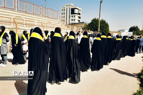 همایش یاوران انقلاب در اهواز