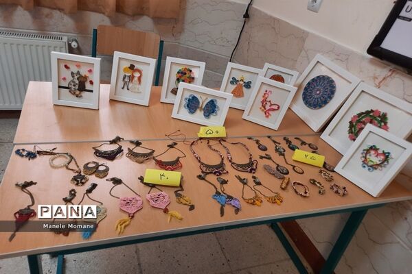 برگزاری جشنواره غذا و صنایع‌دستی در مدرسه فرزانگان شهدای مدافع حرم ملارد