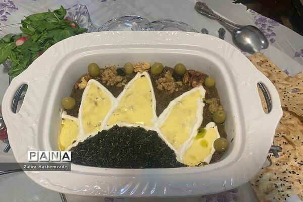جشنواره غذا مدرسه استعدادهای درخشان شهید بهشتی ناحیه یک ری