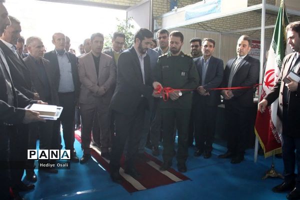 اولین نمایشگاه تخصصی تجهیزات پزشکی و دانش‌ بنیان شهرستان اسلامشهر