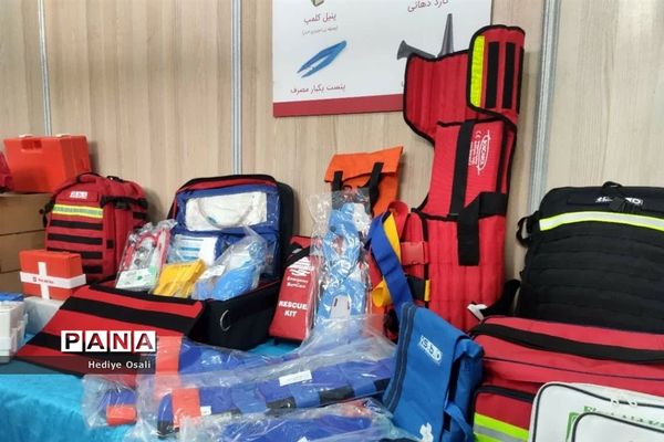 اولین نمایشگاه تخصصی تجهیزات پزشکی و دانش‌ بنیان شهرستان اسلامشهر