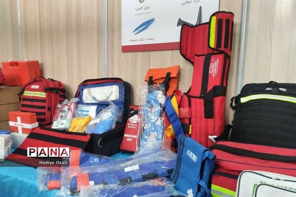 اولین نمایشگاه تخصصی تجهیزات پزشکی و دانش‌ بنیان شهرستان اسلامشهر
