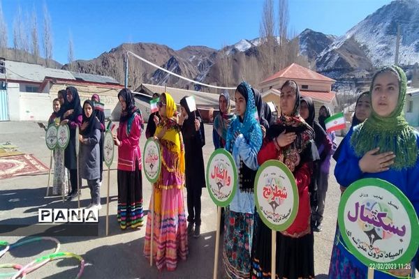 برگزاری المپیاد ورزشی درون مدرسه‌ای در بلده