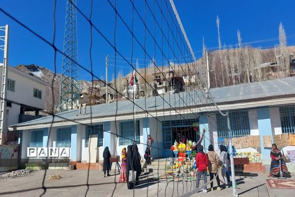 برگزاری المپیاد ورزشی درون مدرسه‌ای در بلده