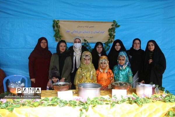 برپایی بازارچه خیریه توسط انجمن‌های اولیا و مربیان استان سمنان