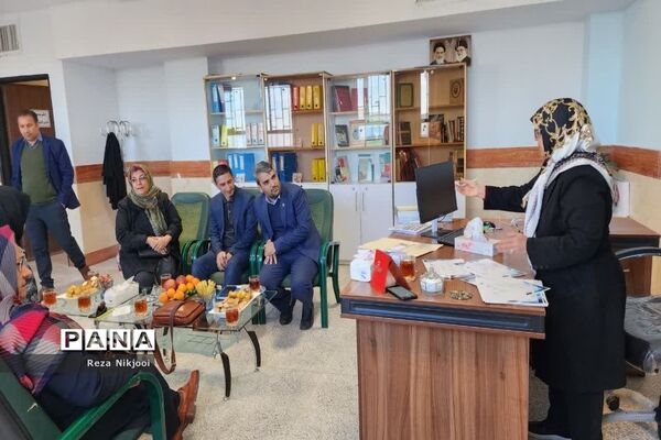حضور بانوی مدرسه‌های ایران در ناحیه یک بهارستان