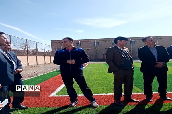 بازدید معاون تربیت بدنی  شهرستان های استان تهران از مدارس شهرستان ورامین