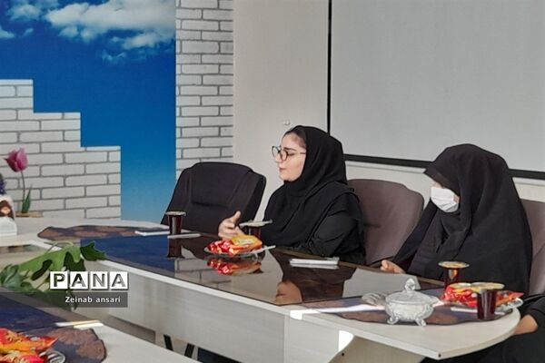 برگزاری نشست کارگروه انجمن‌های دانش‌آموزی در ملارد