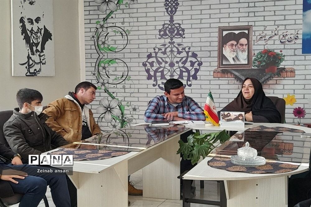برگزاری نشست کارگروه انجمن‌های دانش‌آموزی در ملارد