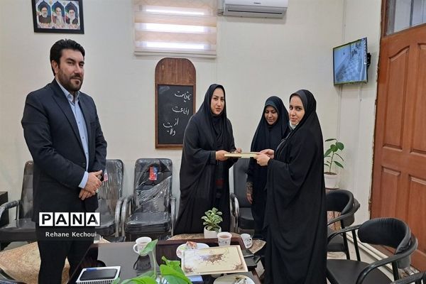 جلسه انجمن و اولیا شهر جوادآباد