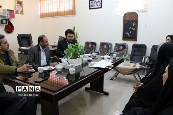 جلسه انجمن و اولیا شهر جوادآباد