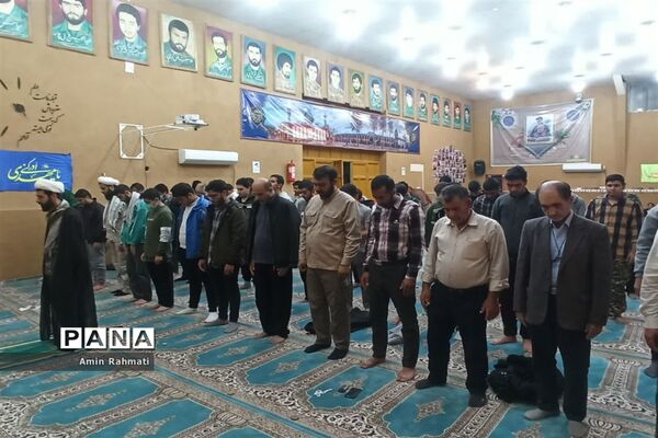 حضور پر شور دانش‌آموزان پسر استان فارس در اردوی راهیان نور