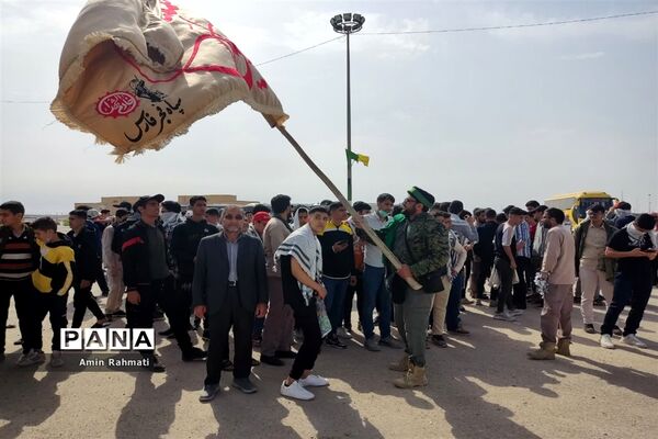 حضور پر شور دانش‌آموزان پسر استان فارس در اردوی راهیان نور