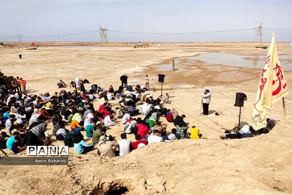 حضور پر شور دانش‌آموزان پسر استان فارس در اردوی راهیان نور