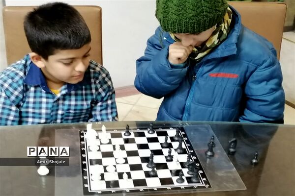 برگزاری مسابقات شطرنج در آموزشگاه علامه طباطبایی پیشوا